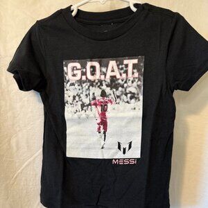 Messi Collection- Black G.O.A.T. Messi T-Shirt with Pink Graphic 18-24 months